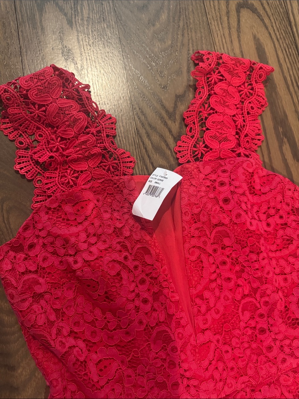 Adelyn Rae Red Floral Lace Party Dress - Picture 2 of 4